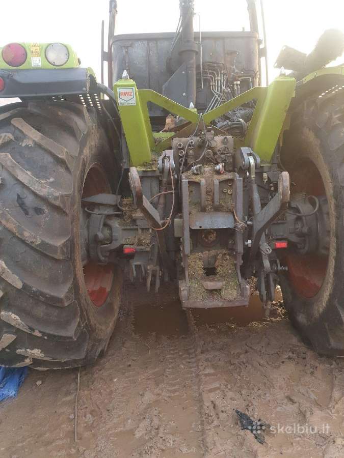Traktorius Claas Xerion 3300 Ardomas Dalimis