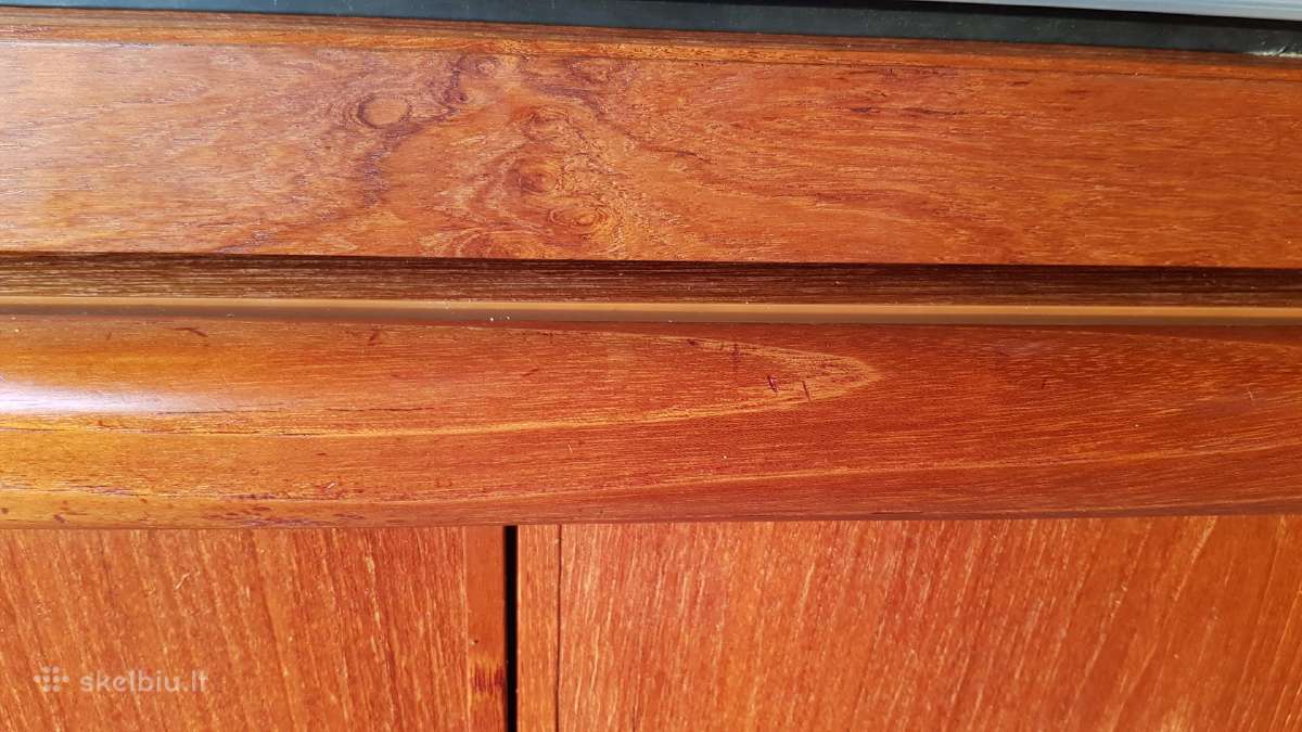 Vintažinė mid century tikmedžio masyvo spintelė - nuotraukos Nr. 20