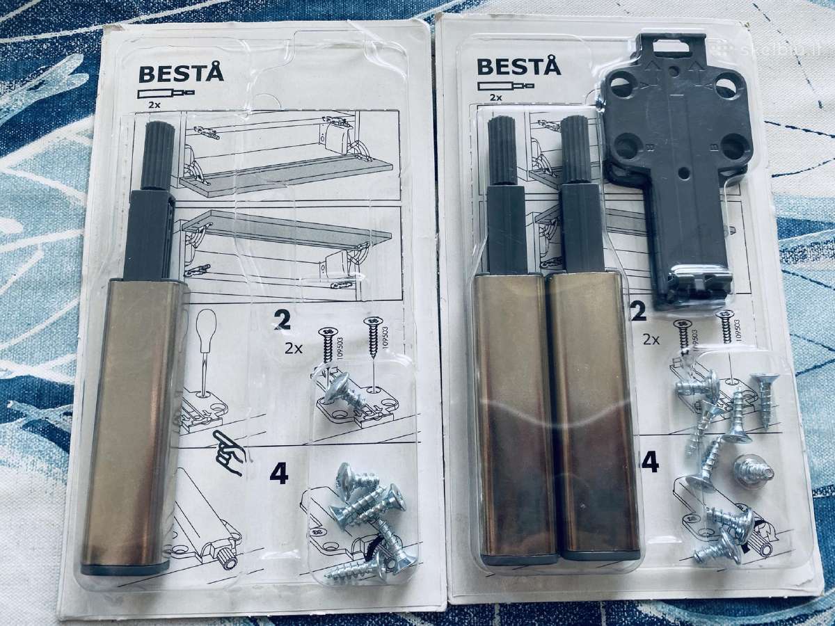 Ikea Besta bliumai