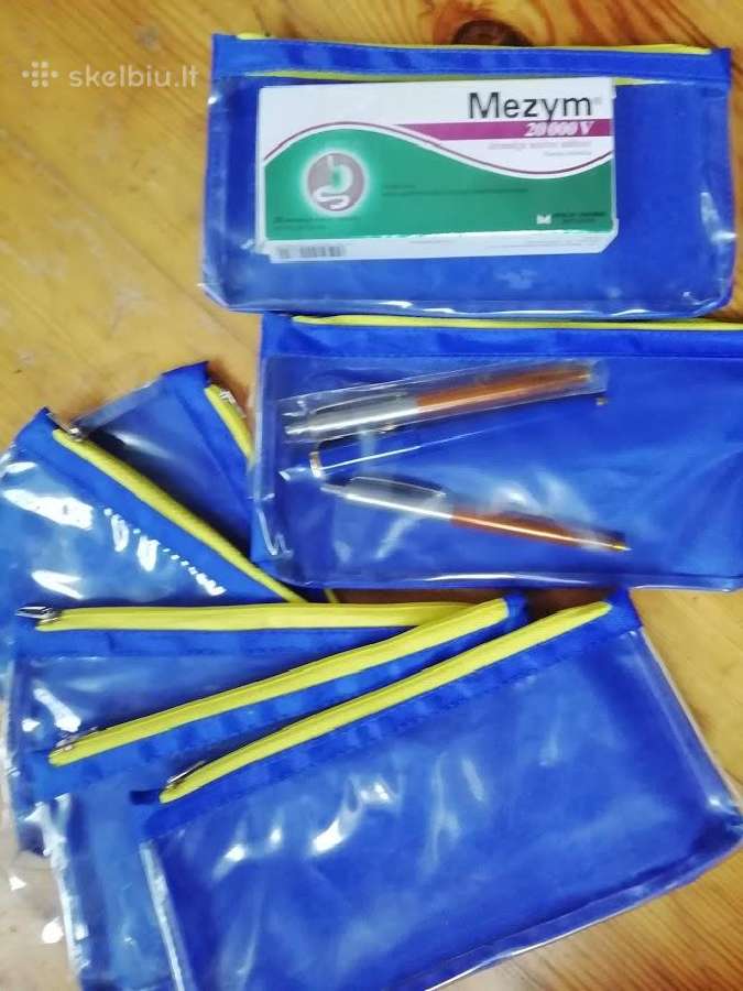Permatomi futliarai