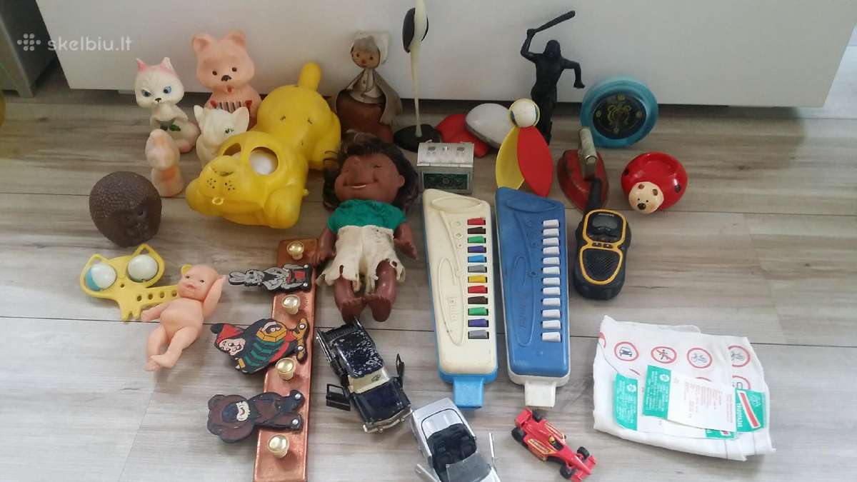 Vaikiski tarybiniu laiku zaislai,pakabos
