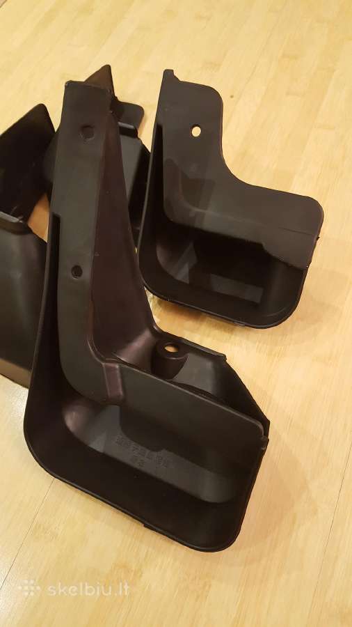 Plastmasines arkos, posparniai, variklio apsaugos - nuotraukos Nr. 20