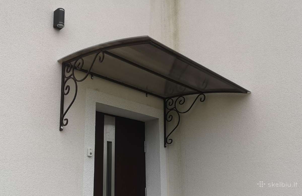 Stogeliai virš lauko durų.prancūziški balkonai - nuotraukos Nr. 21