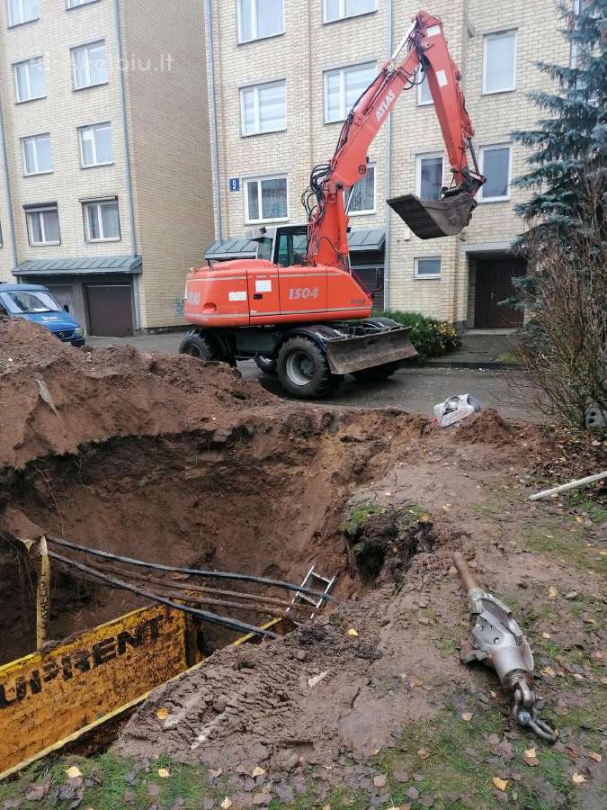 Ratinio ekskavatorių nuoma - nuotraukos Nr. 5