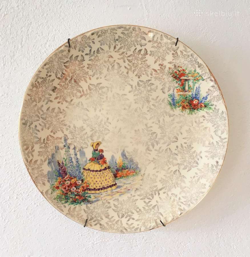 Pakabinama Empire Shelton Ivory lėkštė