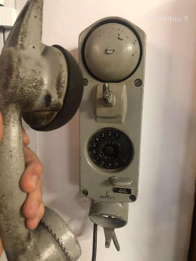 Bunkerio senas Siemens telefonas