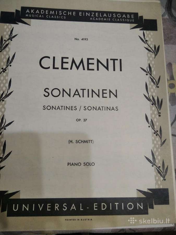 M.klementi natos fortepijonui