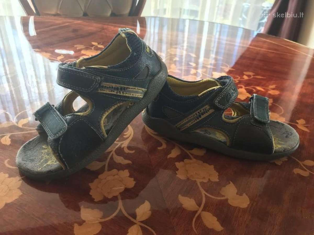 Clarks firmos pilnai odinės basutės, 27 d.