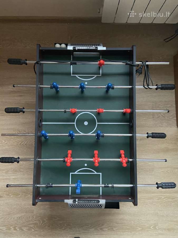 Stalo futbolas, teniso stalas