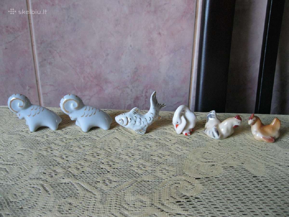 Porceliano Statuleles.zr. Foto .Be Defektu