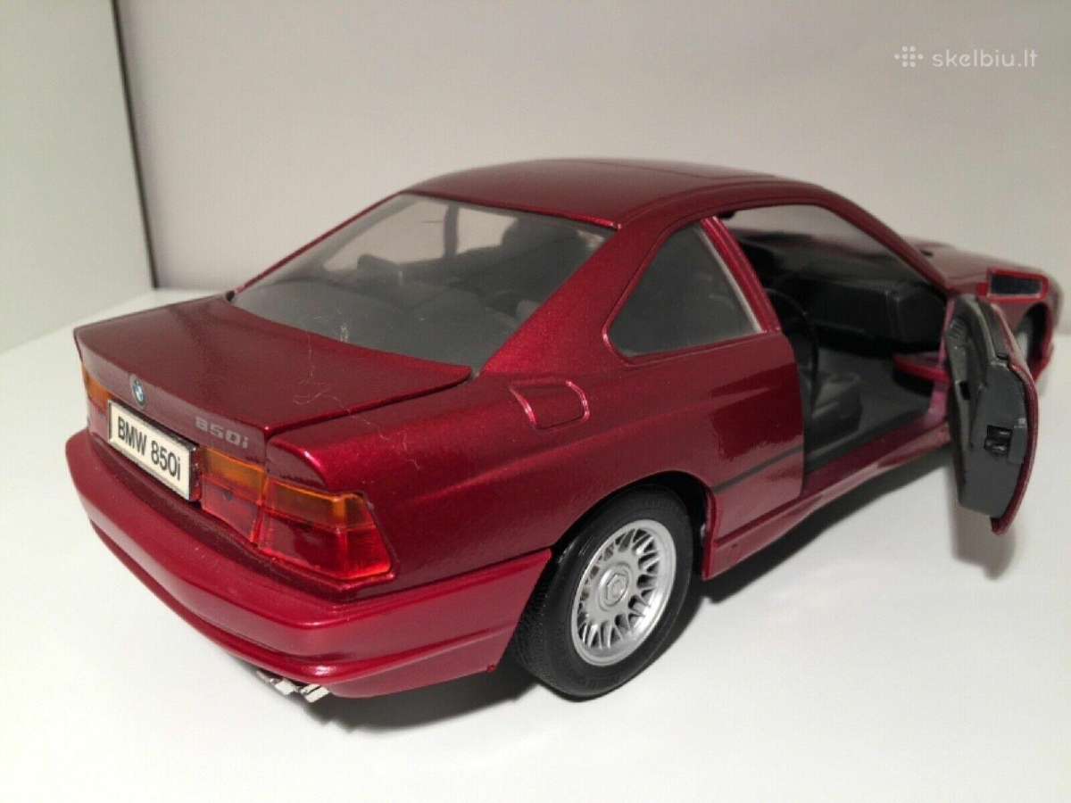 Bmw E31 8 Serijos Modelis automodelis 1:18 850i - nuotraukos Nr. 4