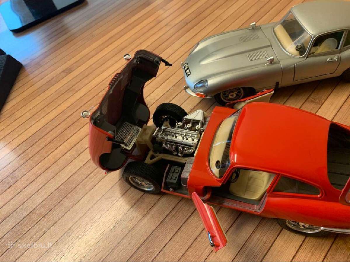 Jaguar E type modeliai 1/18 modeliukai - nuotraukos Nr. 4