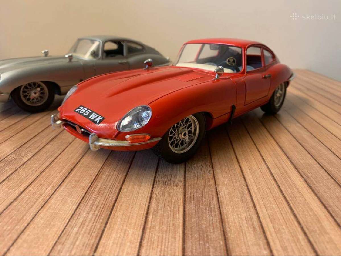 Jaguar E type modeliai 1/18 modeliukai - nuotraukos Nr. 6