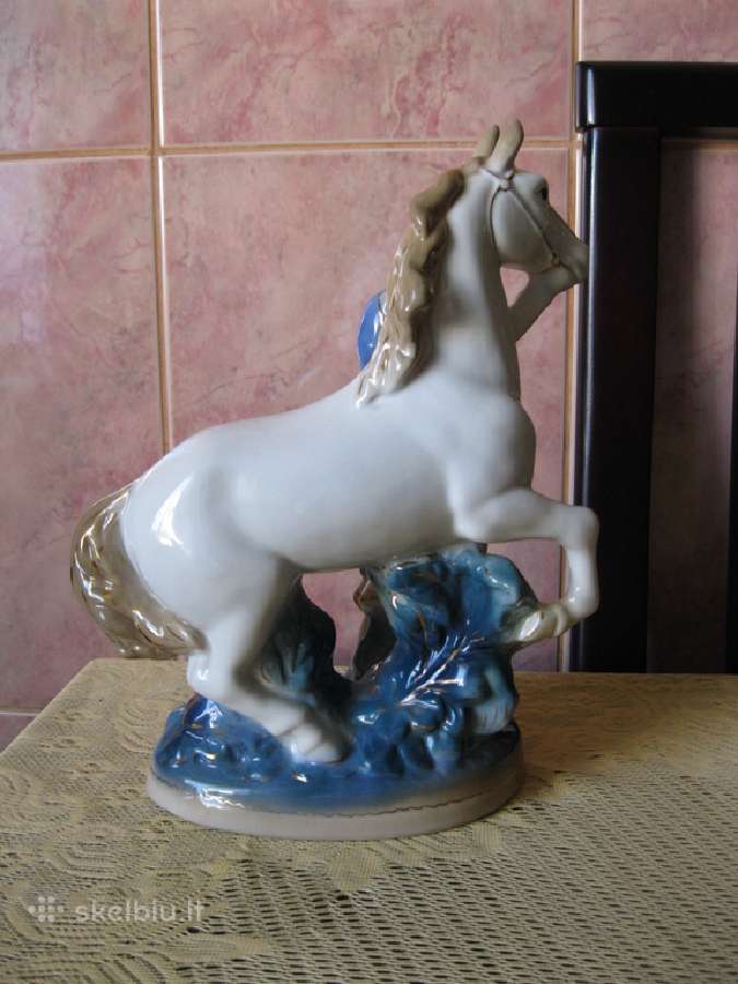 Porceliano statulele is CcccCCCP.zr. foto. - nuotraukos Nr. 2