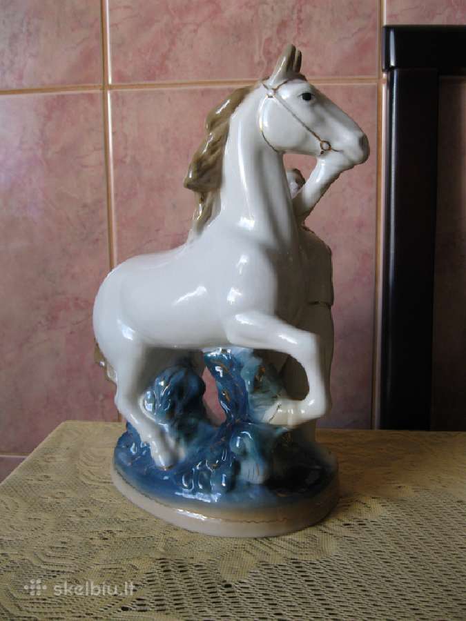 Porceliano statulele is CcccCCCP.zr. foto. - nuotraukos Nr. 2