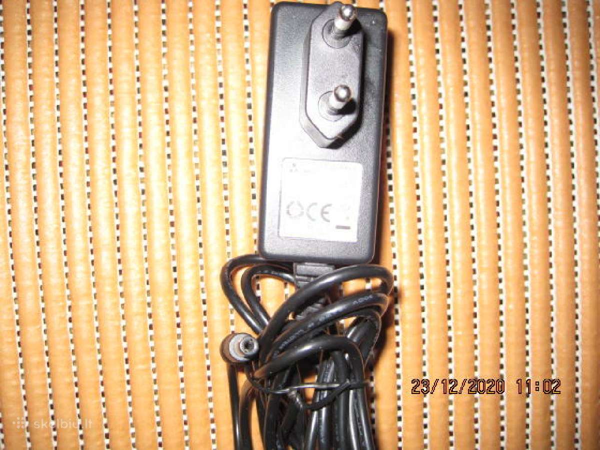 Maitinimo blokelis 5v-2,0a 12v-1.0 A