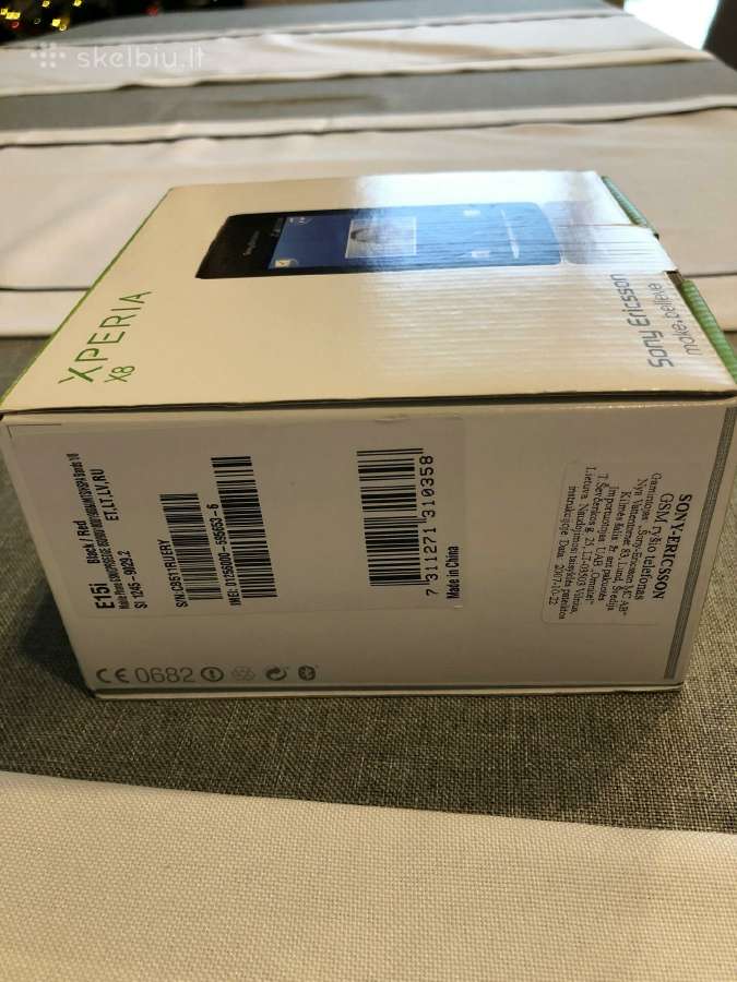 Sony Ericsson Xperia X8 E15i pilnas komplektas - nuotraukos Nr. 2