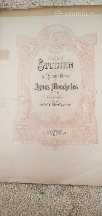 I.moscheles natos