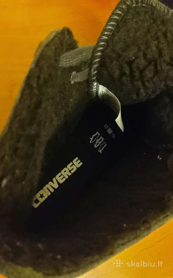 Nauji naturalios odos Converse batai su kailiu - nuotraukos Nr. 6
