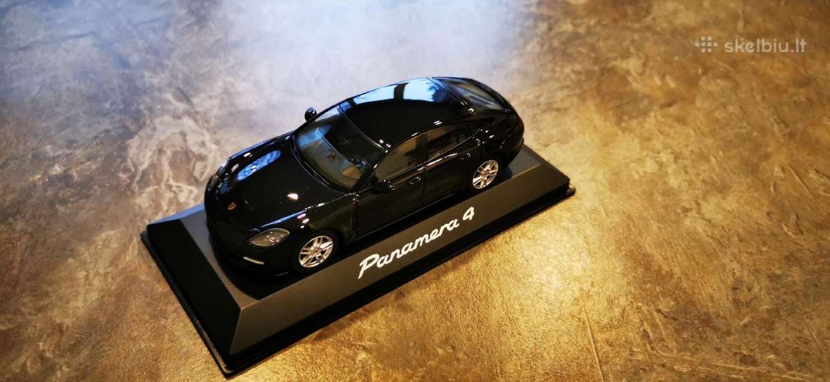 Porsche Panamera 4 - nuotraukos Nr. 4