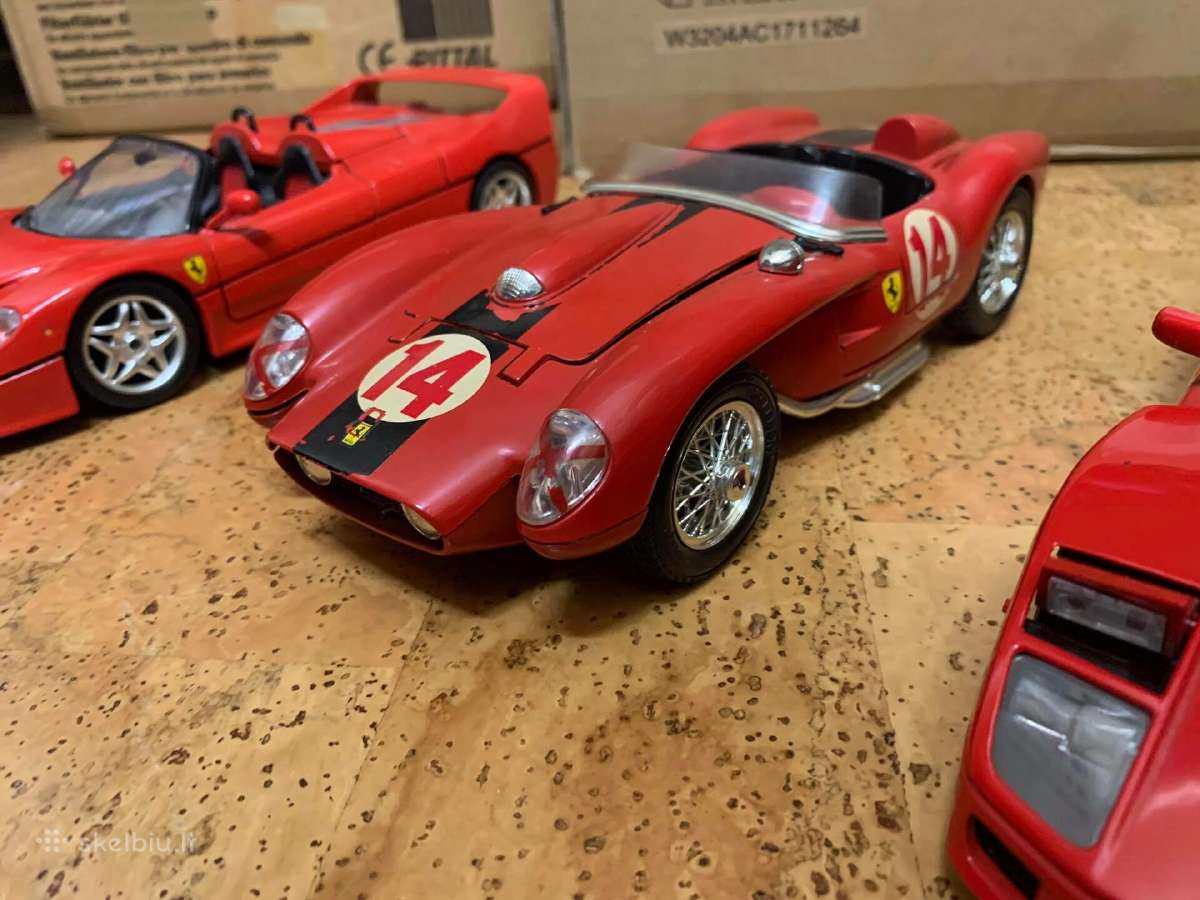 Ferrari F40 F50 Testarrosa 250 1:18 modeliai - nuotraukos Nr. 3