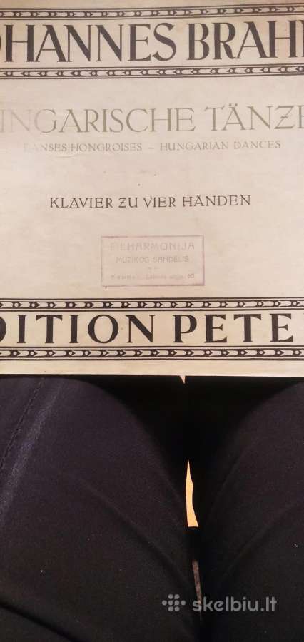 J.brahms natos fortepijonui
