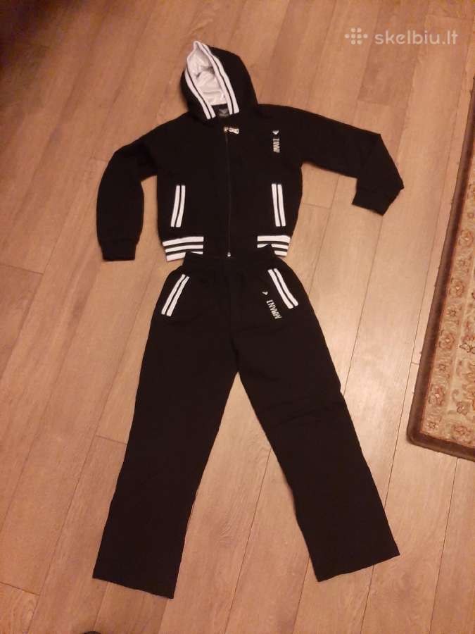 Sportinis kostiumas