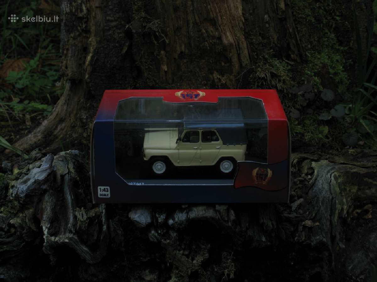 Ist. Uaz-469, Tatra 603/1 - nuotraukos Nr. 2