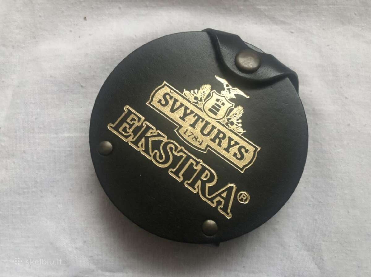 Medinis telefonas-atidarytuvas, padekliukai.