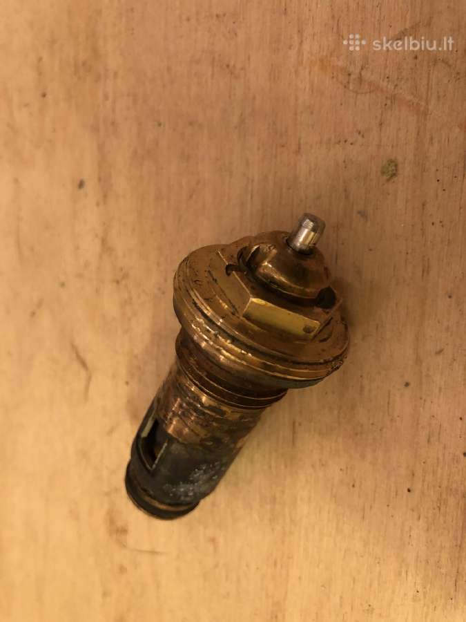 Termostatinė galva ir jungiklis radiatorui - nuotraukos Nr. 2