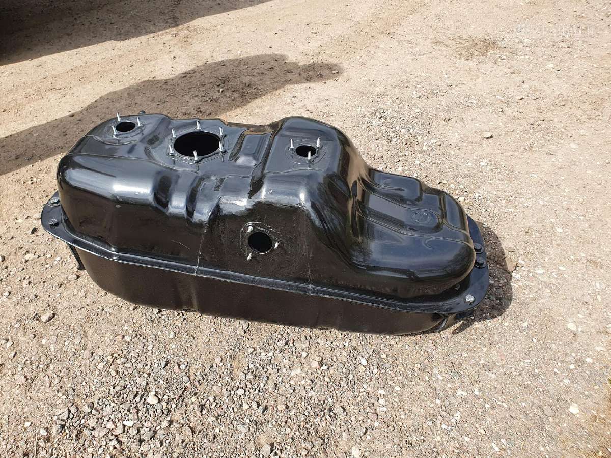 Mitsubishi Pajero Sport Plastikinis kuro bakas - nuotraukos Nr. 2