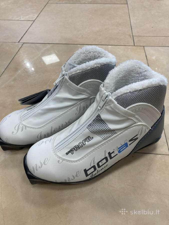Nauji lygumų slid. batai Botas Intense Sns 36, 37