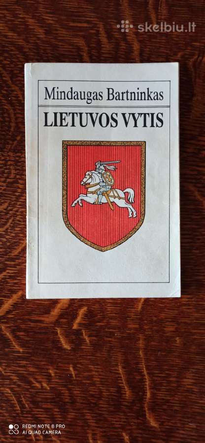 Parduodu knyga"lietuvos Vytis"