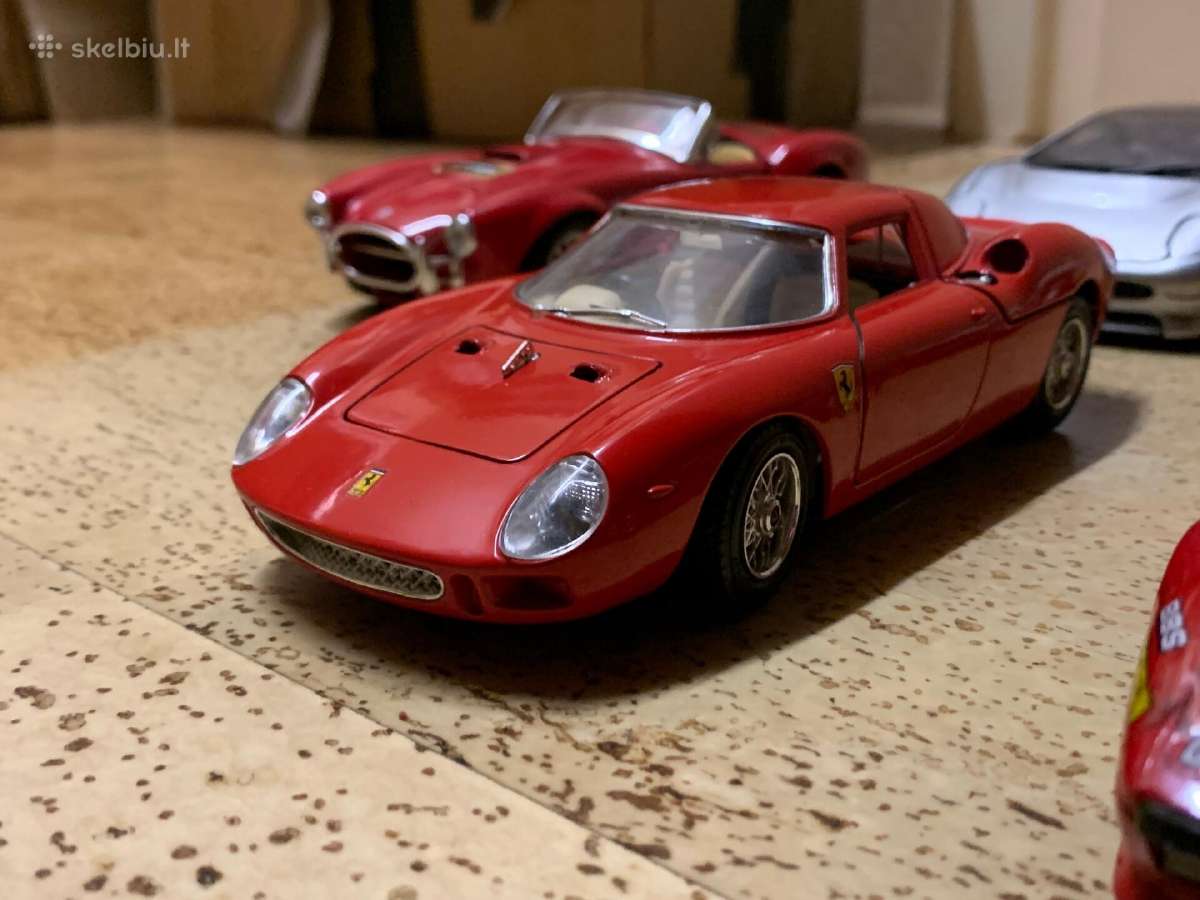 Modeliukai automodeliai 1:24 Ferrari Mercedes - nuotraukos Nr. 6