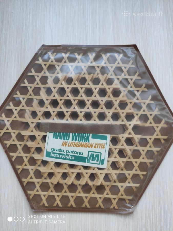 Stalo servetėlės rankų darbo