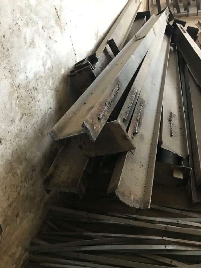 Metalo vamzdžiai, įv metalai, loviai,sijos,grotos - nuotraukos Nr. 24