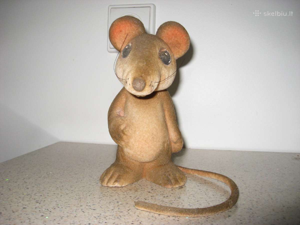 Tarybinis minkštas žaislas pelė