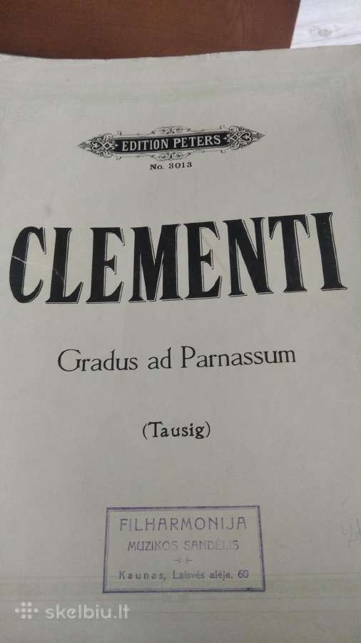 M.klementi Etiudai fortepijonui