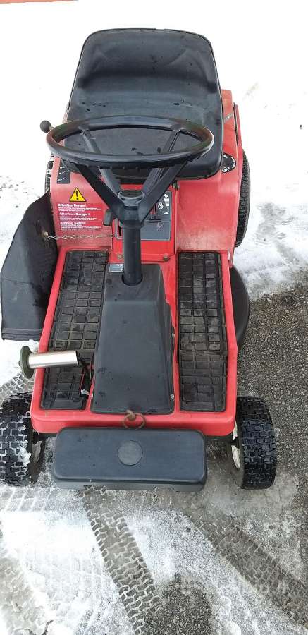 Rideris Sodo Traktorius Žoliapjovė Briggs Stratton - nuotraukos Nr. 19