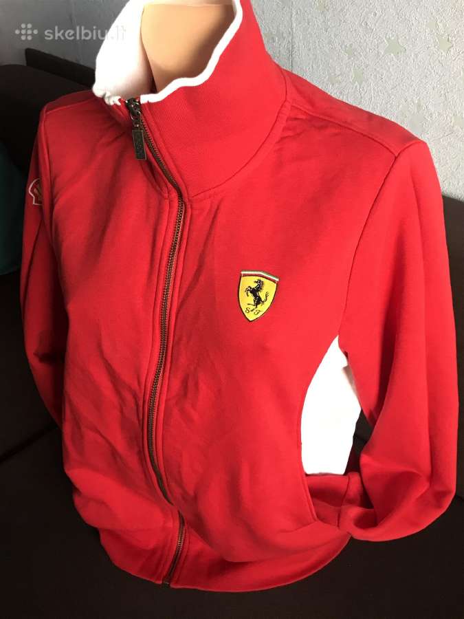 Ferrari moteriskas bliuzonas
