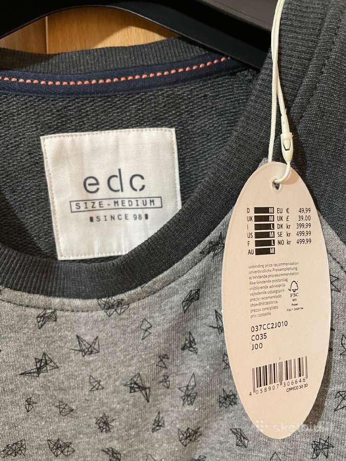 Esprit megztinis naujas - nuotraukos Nr. 2