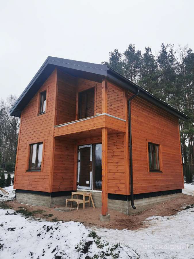 Karkasinių namų statybą.