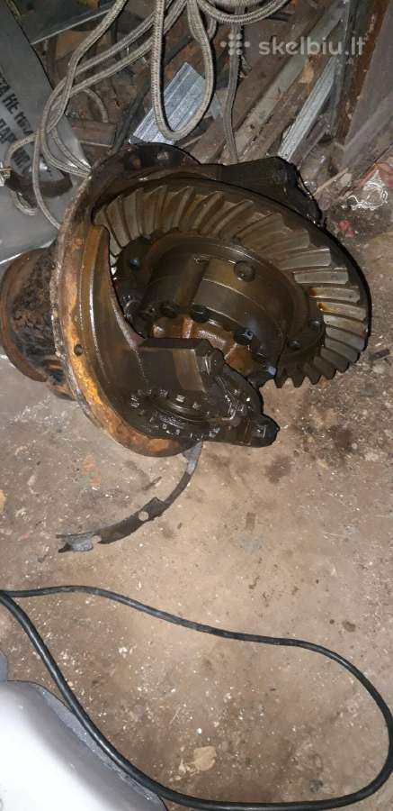 Zil130.gaz24varikliai,gaz53redukt,tiltas,r15,r16-