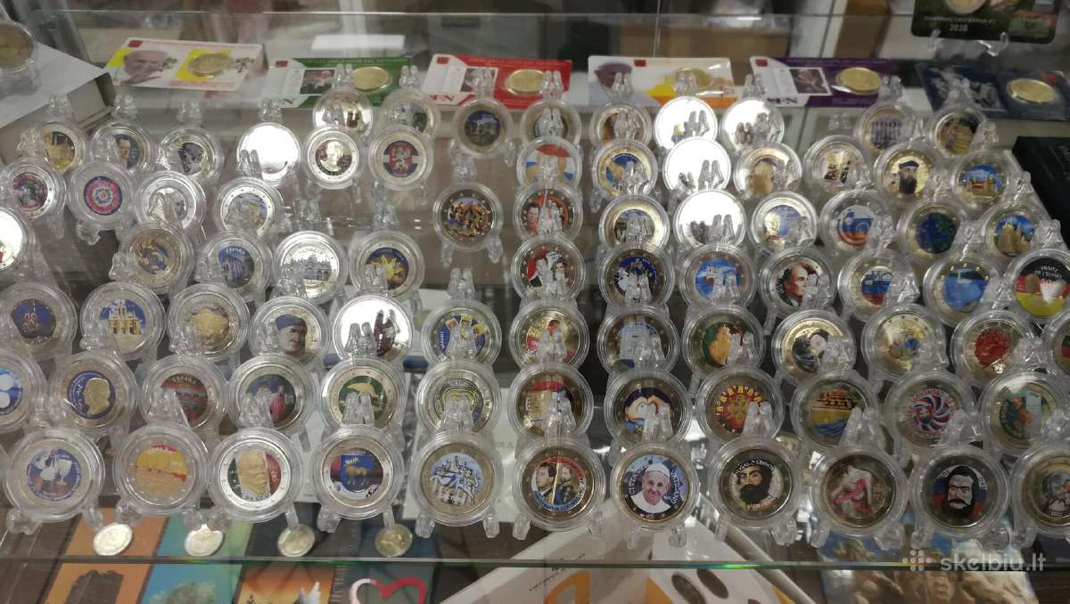 Spalvotos dviejų eurų proginės monetos