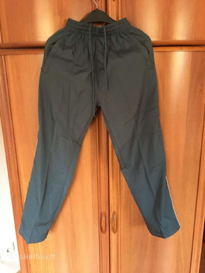 Naujas trijų daliu sportinis kostiumas 134-140cm. - nuotraukos Nr. 3