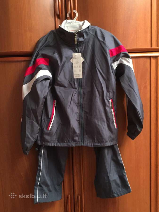 Naujas sportinis kostiumas 128cm ūgiui!
