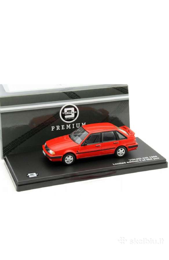 Volvo 440