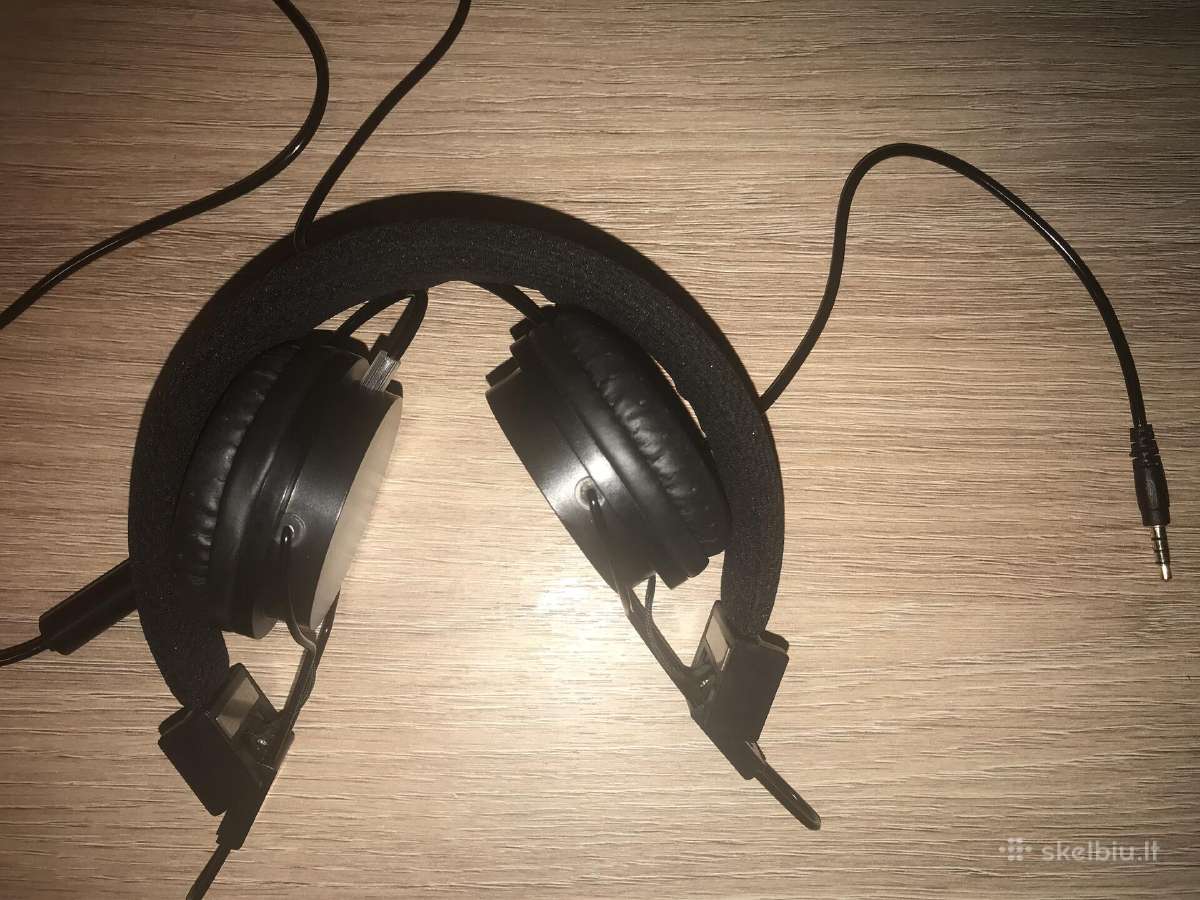 Ausinės su įmontuotu mikrofonu