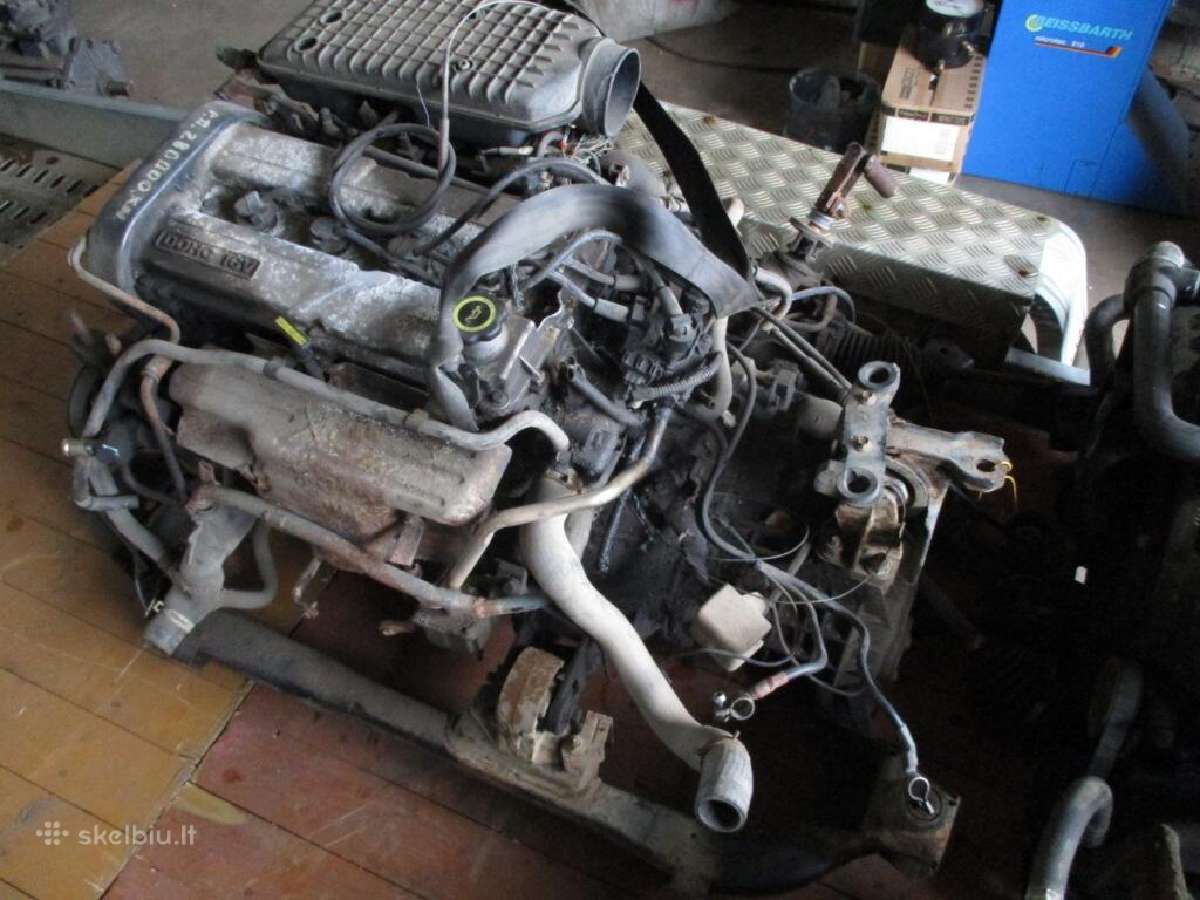 Gaz, Zil, Kamaz, Maz, Volga, laivo varikli - nuotraukos Nr. 19