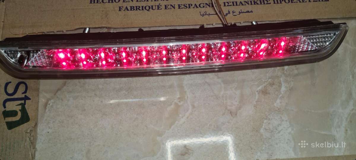 Stop žibintas, galinio dangčio dalys Citroen C4 Pi